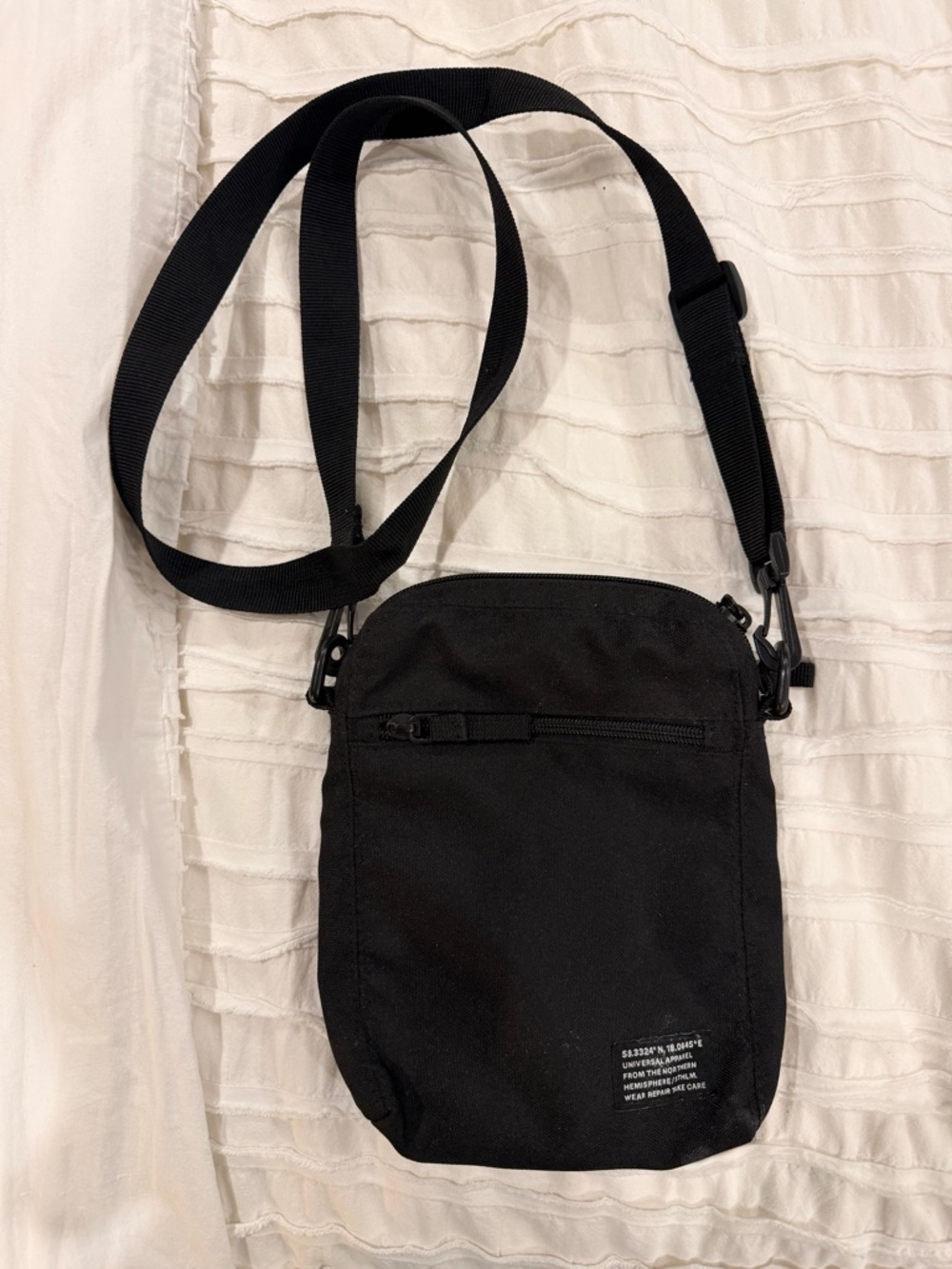 Men's Black Crossbody Shoulder Bag - Minimal Design